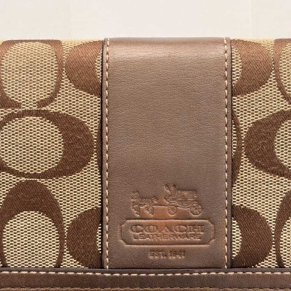 Coach Brown Signature Wallet - Picture 2 of 9